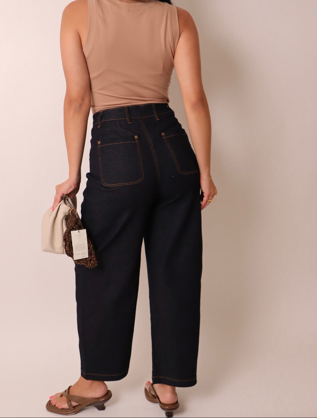 Casual Fit Barrel Pants