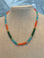 collares de capas de coral