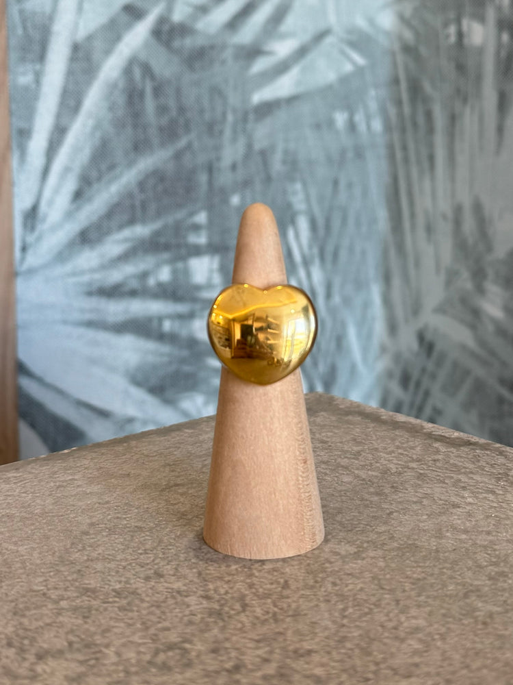
            
                Load image into Gallery viewer, Gold Bold Heart Ring
            
        