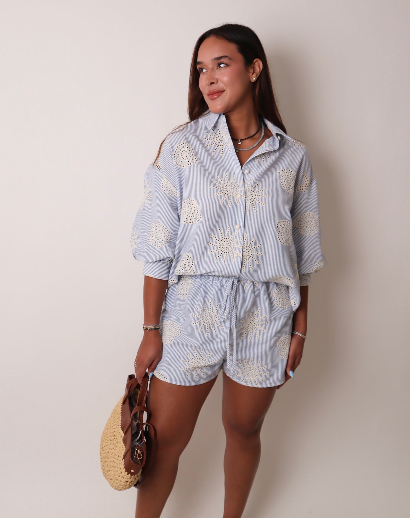 Striped Embroidery Shorts
