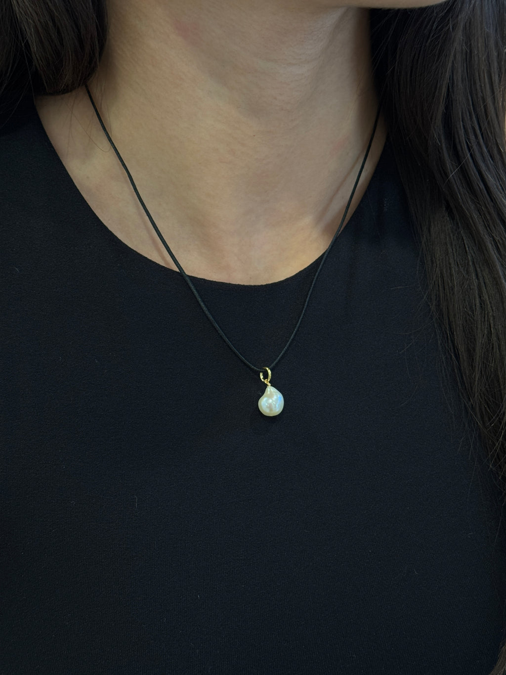 Fiora Pearl Necklace