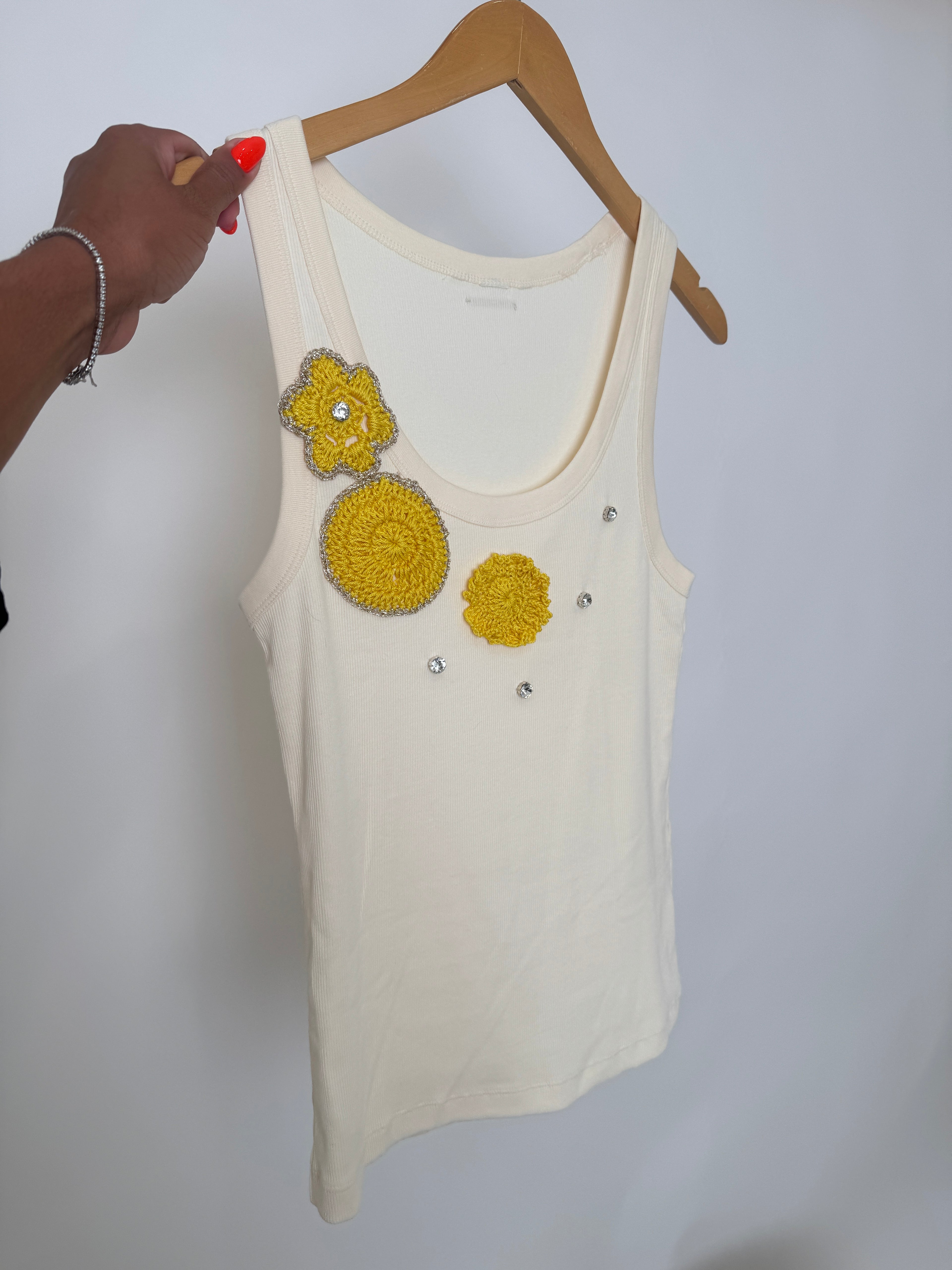Crochet Flowers Tank Top Yellow