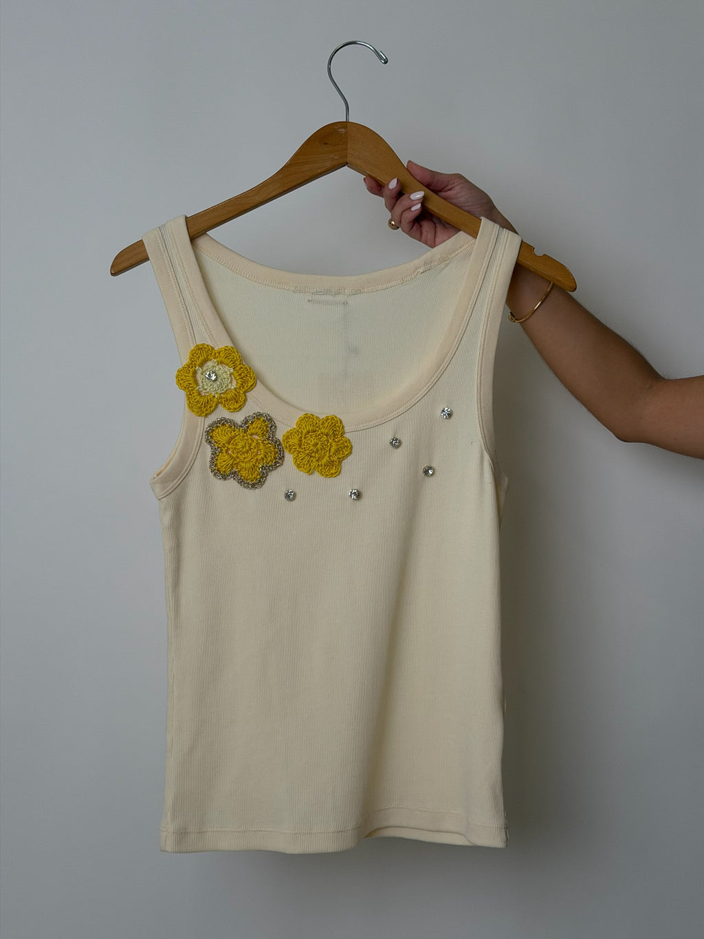 Crochet Flowers Tank Top Yellow