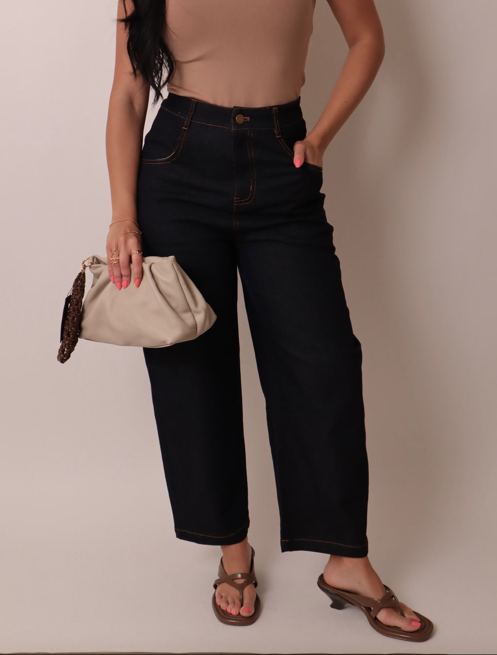 Casual Fit Barrel Pants