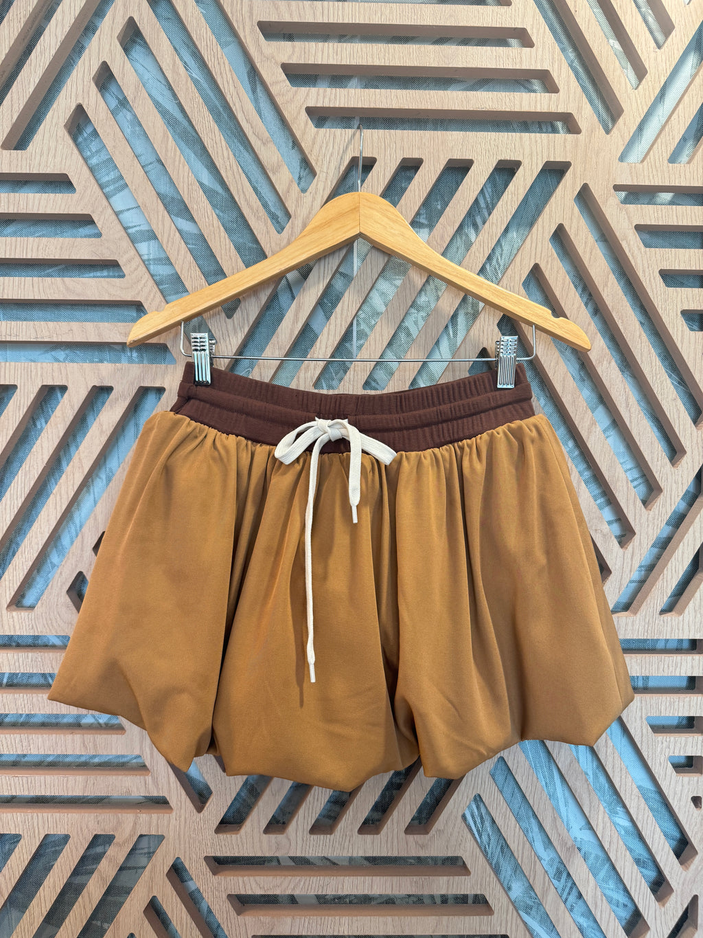 Brown Bubble Short Skirt