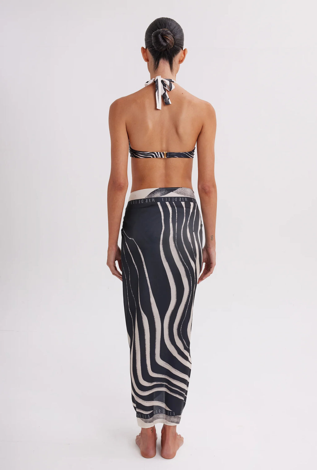 Aisha Waves Sarong