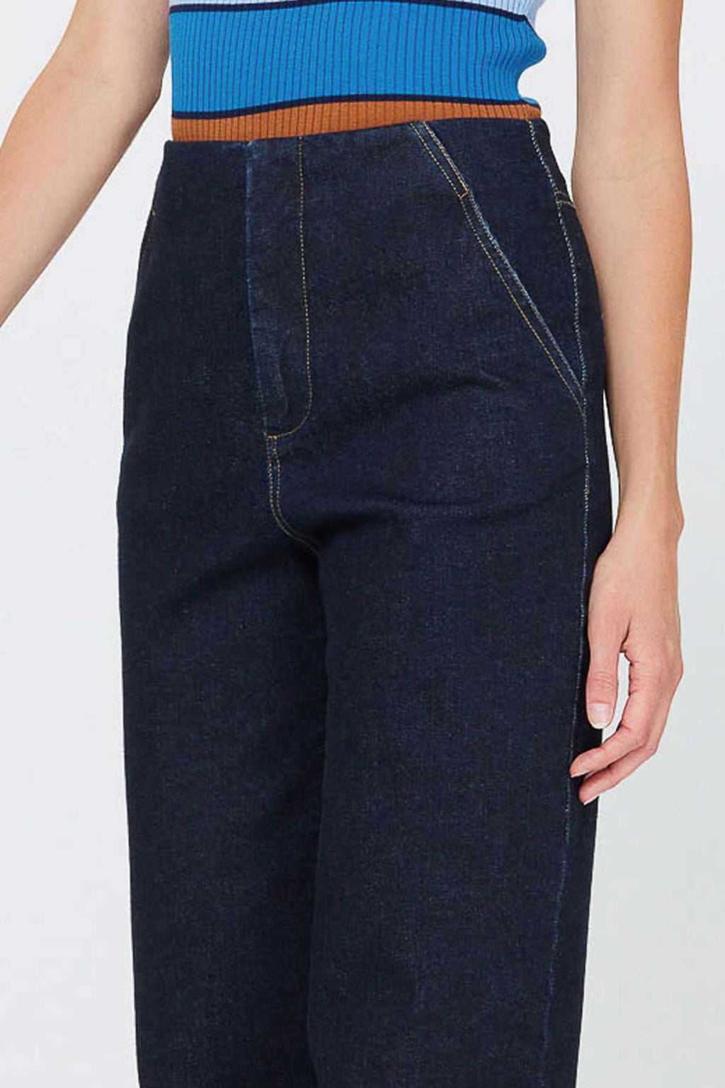 Waistband-Free Jeans