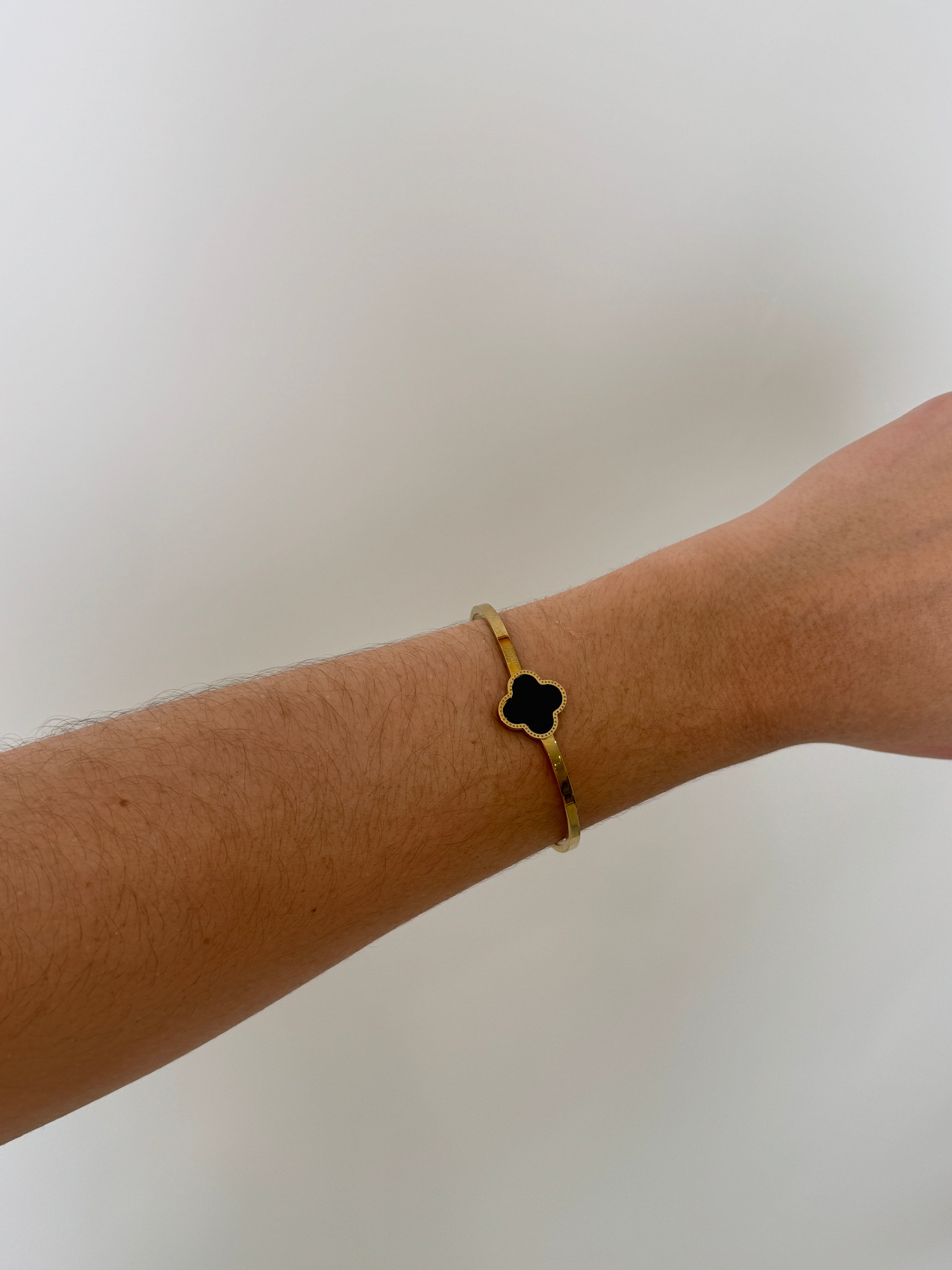 Clover Gold Cuff