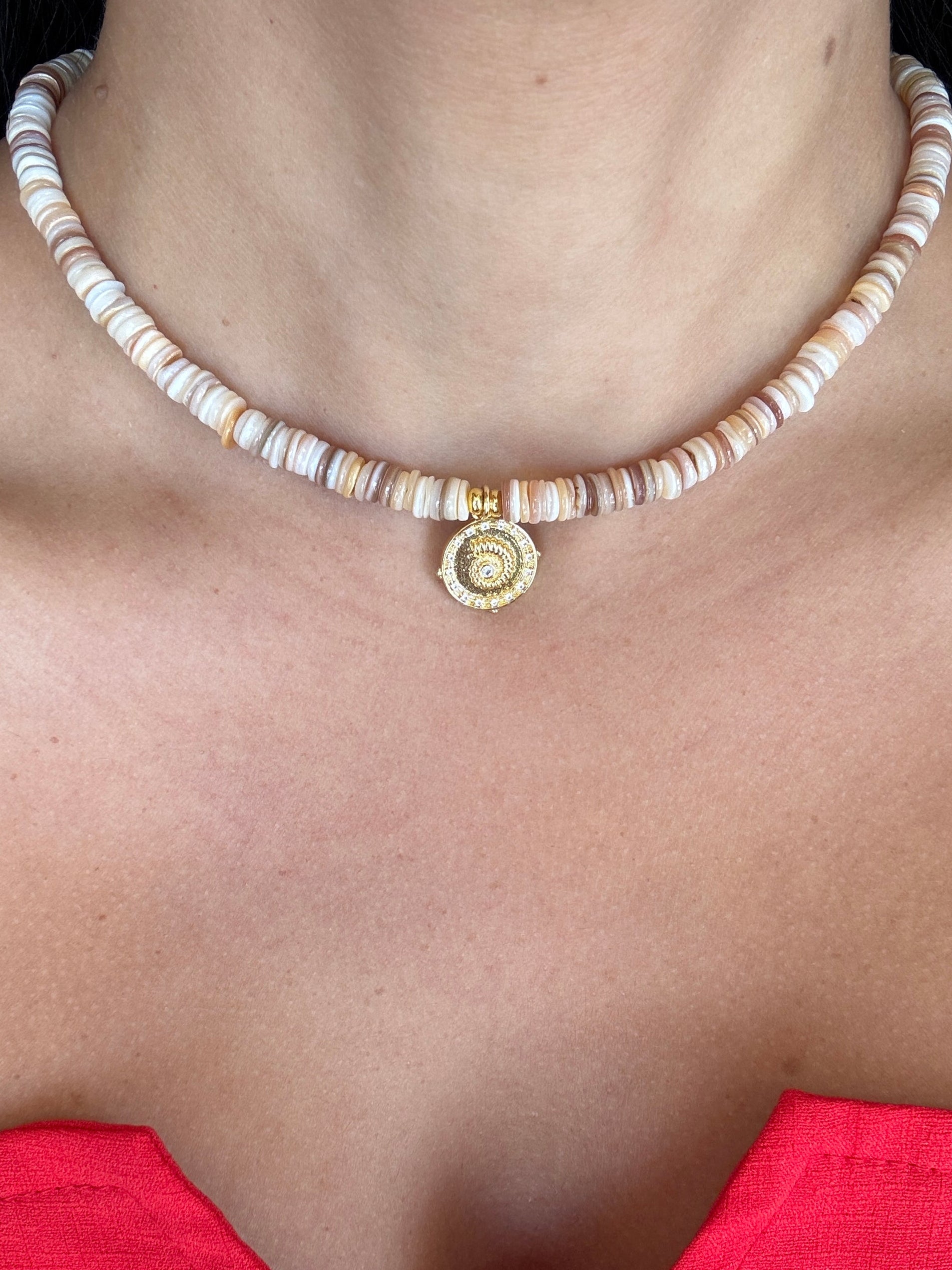 Shell Disc Beads Necklace