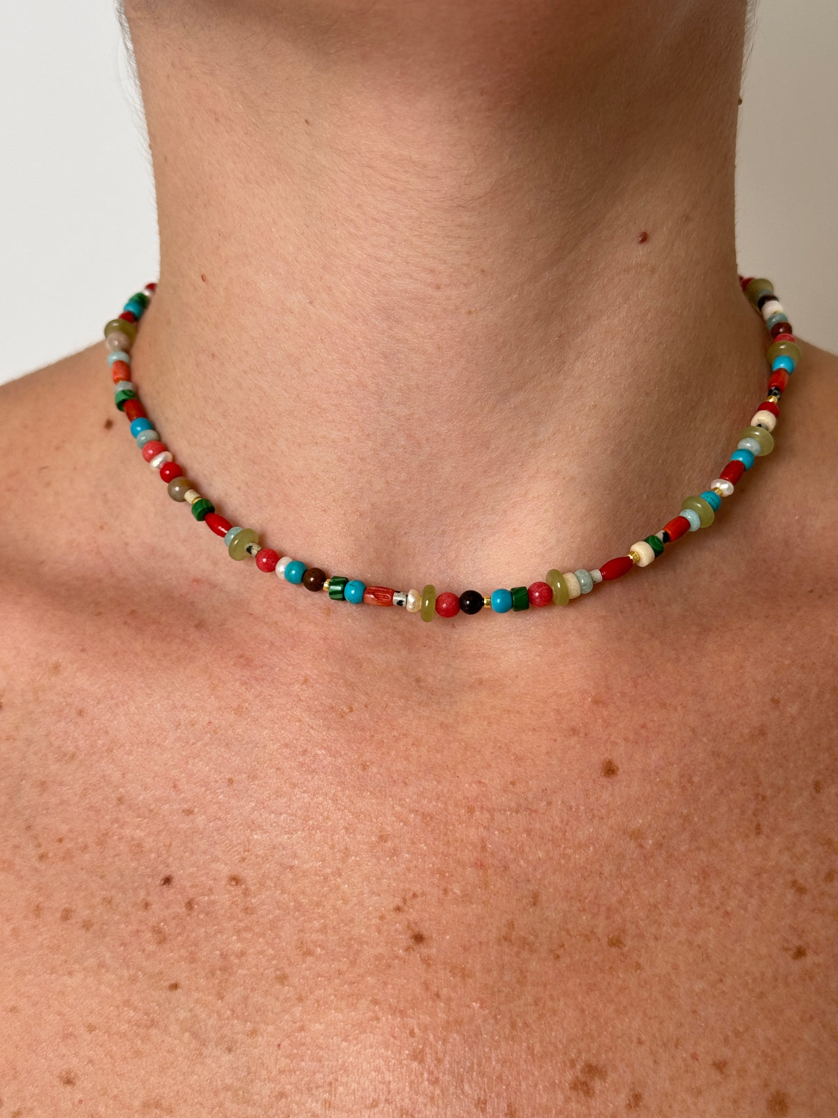 Thin Mix Gems Necklace