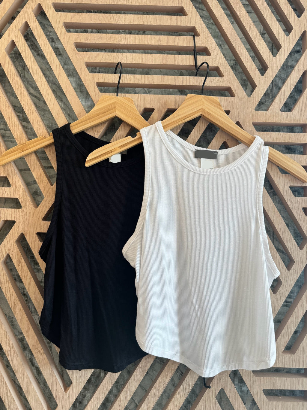 Cropped Ribbed Tank Tops