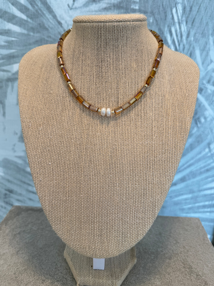 Pearls & Crystals Necklace