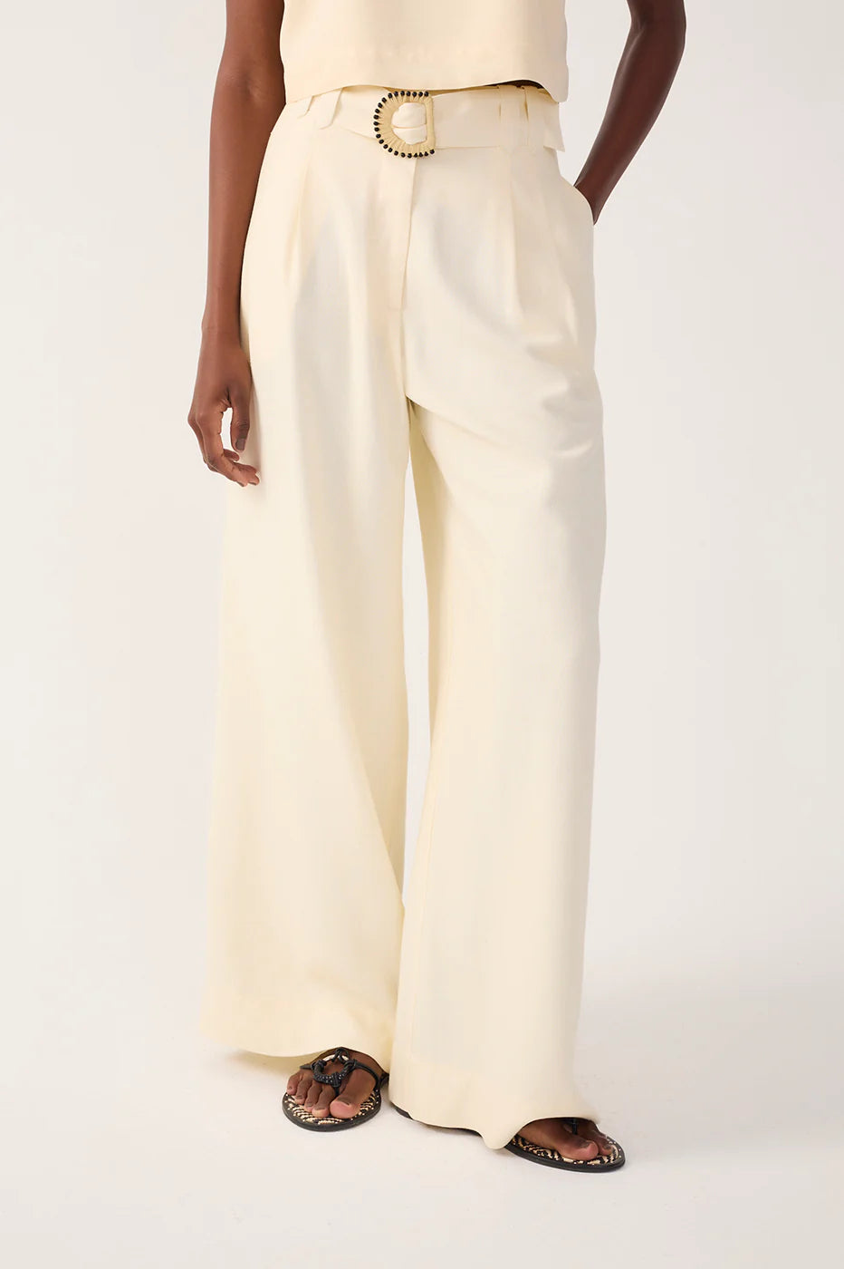 Beige Beaded Buckle Wide-Leg Line Pants
