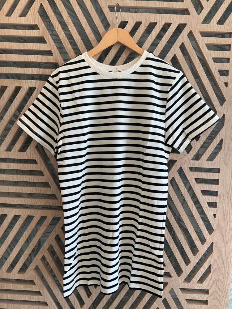 Black & White Striped T-Shirt Dress
