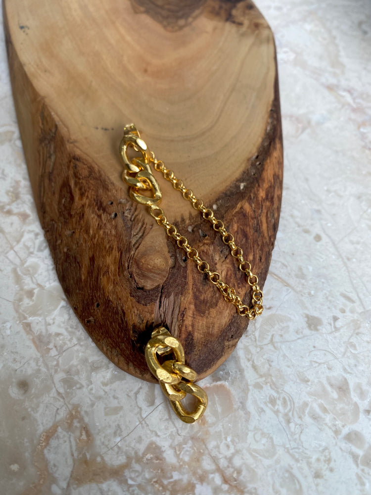 Mini Chains Gold Earrings