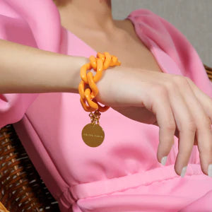 
            
                Load image into Gallery viewer, Light Orange Flat Chain Bracelet
            
        